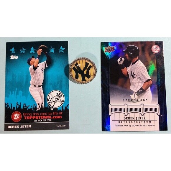 2 Derek Jeter Cards  2008 and 2009  and Free New York YANKEES Pinstripe Pin - Picture 1 of 3
